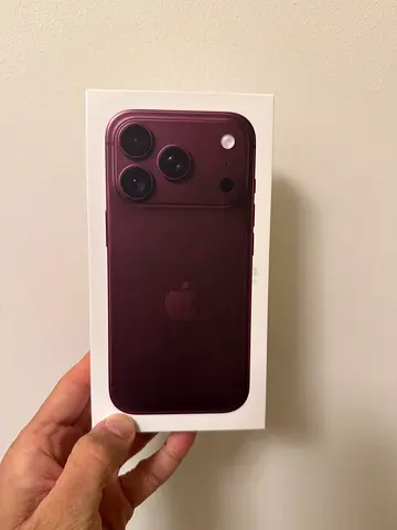 iPhone 18 Pro 512 GB (Burgundy) Brand New Sealed Box
