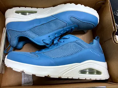 Skechers Uno Stand on Air