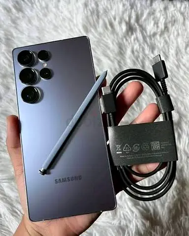 Samsung S25 Ultra, flawless, 512 GB, Jet Black, 2 SIM/1 eSIM, with box and cable.