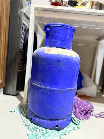 Original Adnoc Blue LPG Gas Cylinder - 15.6Kg + Regulator