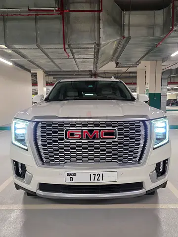 Al Ghandi Warranty + Paid Service Contract till 2028/100k kms | GCC GMC Yukon Denali with PPF