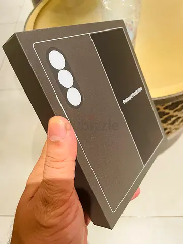 Samsung Galaxy ZFOLD 8 Ultra 12gb512gb 5g