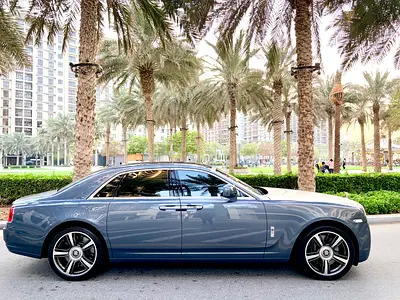 Only 46,000KM Full Rolls Royce Service History !