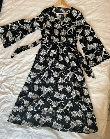 Black and white patterned women's dress - size UK 12 (EU 40) - never worn