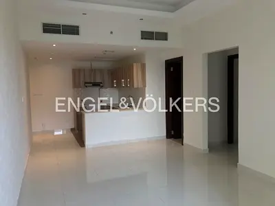 Vacant | Unfurnished | Mid-Floor