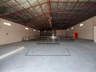 Warehouse for rent, 6,700 sq. ft., 60 kW electricity, at a great price.