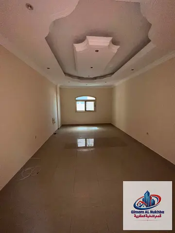 أجمل غرفتيين وصاله بالمجاز3 مع بلكون باطلاله جباره تكييف وغاز مركزي مقابل الحديقه مباشره مساحات كبيره تشطيبات ممتازه تسهيلات بالسداد وعلي مخرج دبي