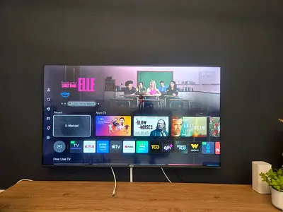 Hisense 55A61H 55 4K LED Smart TV wall-mounted in perfect condition