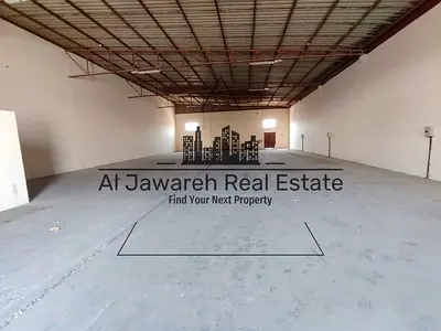 Warehouse for rent, 5,315 sq. ft., with 40 kW electricity, at a great price.