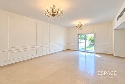 Luxury Upgrades| Vastu Compliant| Double Maids Room