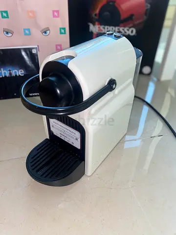 Nespresso Inissia Espresso Machine - White, Excellent Condition, Light Use