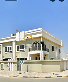 Corner unit\^5-Bedrooms Villa\^Garden Space\maid room