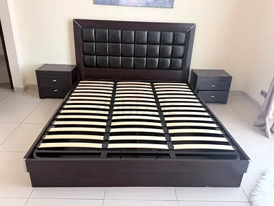 Hydraulic solid wood bed set available ready to sell sell