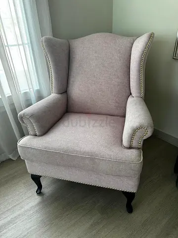 two arm chairs 2XL