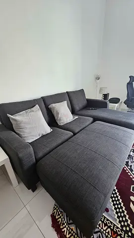 3-seater grey fabric sofa in good condition. no dirt, no stain, lightly used.