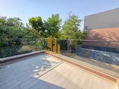 Unfurnished stand alone villa available in robinia with 4 cheques payment with 5 bedrooms and 8 bath