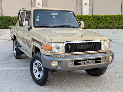 2013 Toyota Land Cruiser Pickup 4.0L V6 Interior and Exterior Excellent Condition