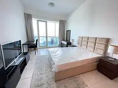 Spacious Room in Prim location