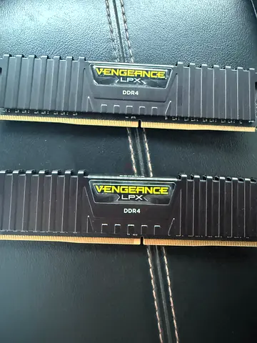 Pair of Corsair Vengeance LPX DDR4 RAM sticks 16GB