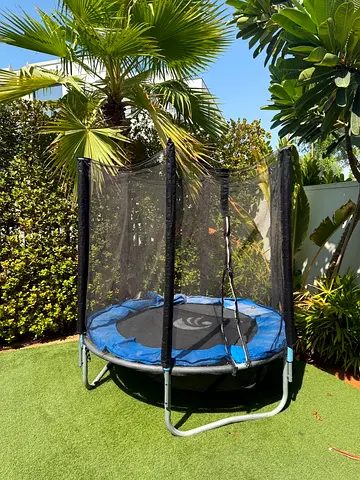 Trampoline