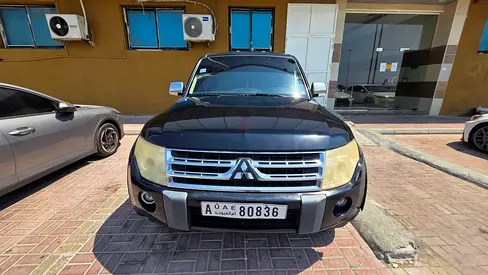 2011 Mitsubishi Pajero GLS GCC Specs