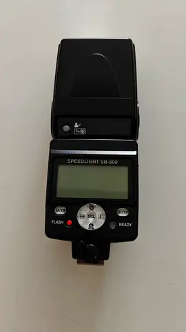Nikon SB 800 flash