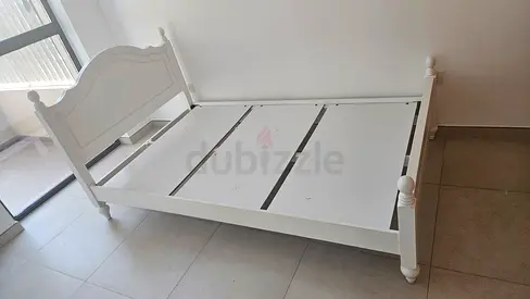 Bed for sale 200x130cm