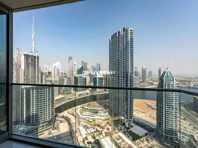 CORNER UNIT | BURJ KHALIFA N CANAL VIEW | LUXURY