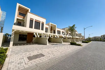 Close To Lagoon | New | Corner Mid Plot