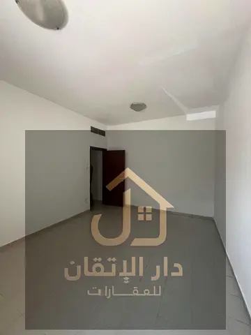 فرصة ذهبية للإيجار شقه غرفه وصاله منطقه القليعه موقع حيوي وقريب من جميع الخدمات