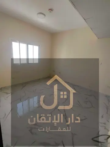 فرصة ذهبية للإيجار شقة استوديو منطقة البوطينة موقع مميز قريب من الخدمات يوجد تكيف مركزي