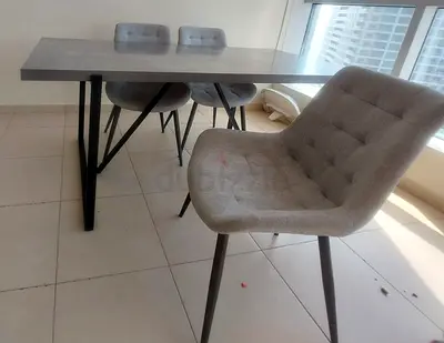 Dining Table + 5 Grey Chairs