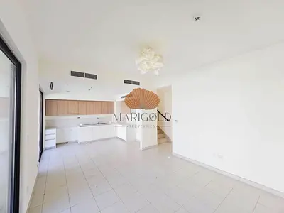 RENTED | NEAR TO POOL AND PARK | LANDSCAPED GARDEN