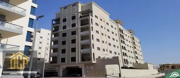 READY TO MOVE ! YEARLY RENTAL ! UNFURNISHED