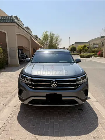 Volkswagen Teramont Comfortline V6 2023 | GCC Specs | Low Mileage | Family SUV