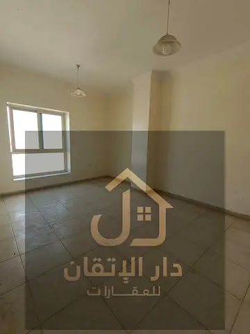 🏠 غرفتين وصالة للإيجار في القليعة – الشارقة