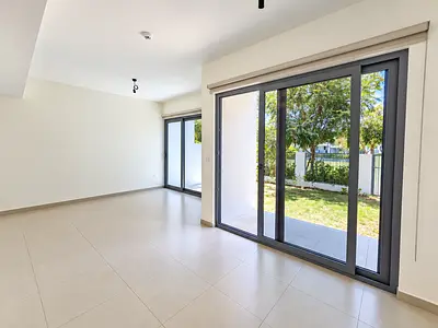 3 BR + Maid’s Room | Single Row | Park Facing