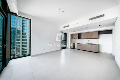Ready To Move | Mid Floor | Close to Dubai Mall