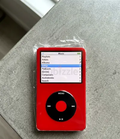 iPod Classic 5.5 Gen – 120GB HDD, New Battery, U2 Rear Case 
