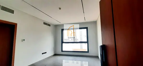 2 BHK with balcony available for family just for 60k