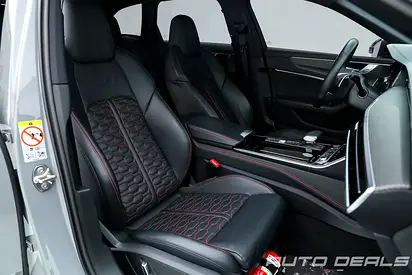 2021 AUDI RS6 缩略图 18