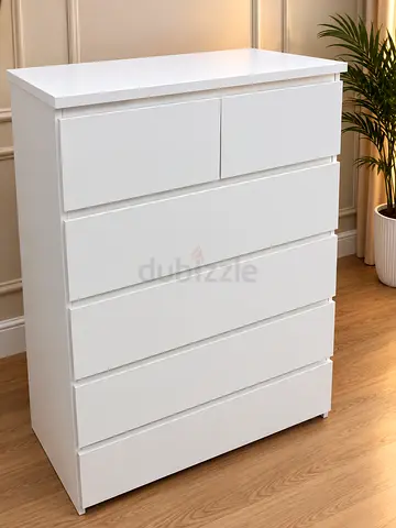 Modern White Chest of 6 Drawers