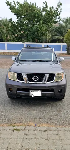 Well Maintained Nissan Pathfinder 2006 SE | GCC Specs