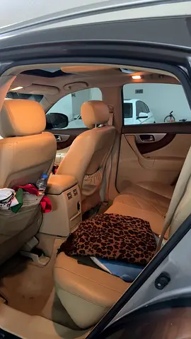 2012 Infiniti FX45/FX35 照片 6
