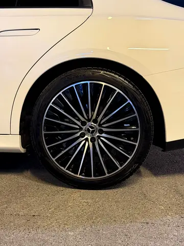 2025 Mercedes-BENZ E-CLASS 照片 5
