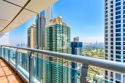 Unfurnished l 1 bedroom l Community View