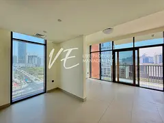 Mid Floor | Corner Unit | Modern Amenities