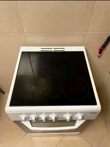 Beko 50x50cm Ceramic Electric cooker, 3 Cooking Zones, 4 Cooking Multifunction Oven, A+ FREE DELIVER