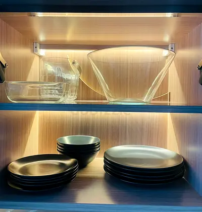 Plates and bowls