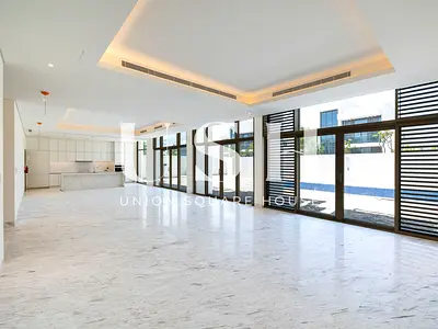 Brand New | Ready to move in | Luxury Villa | Pool View